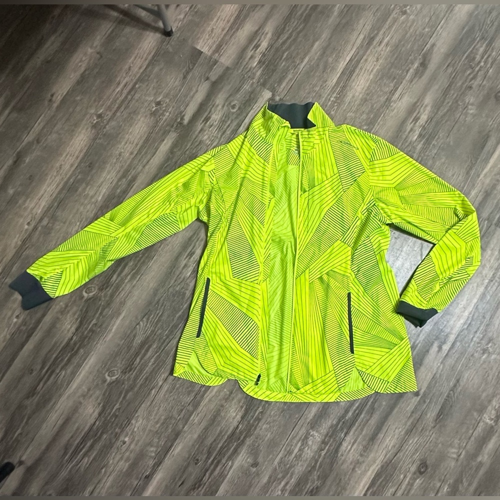 Brooks Shelter Technology Running Neon
